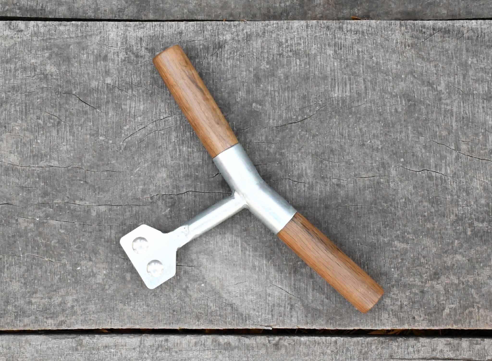 Sawing Handles - Bent & Straight – Engineered for Axemen