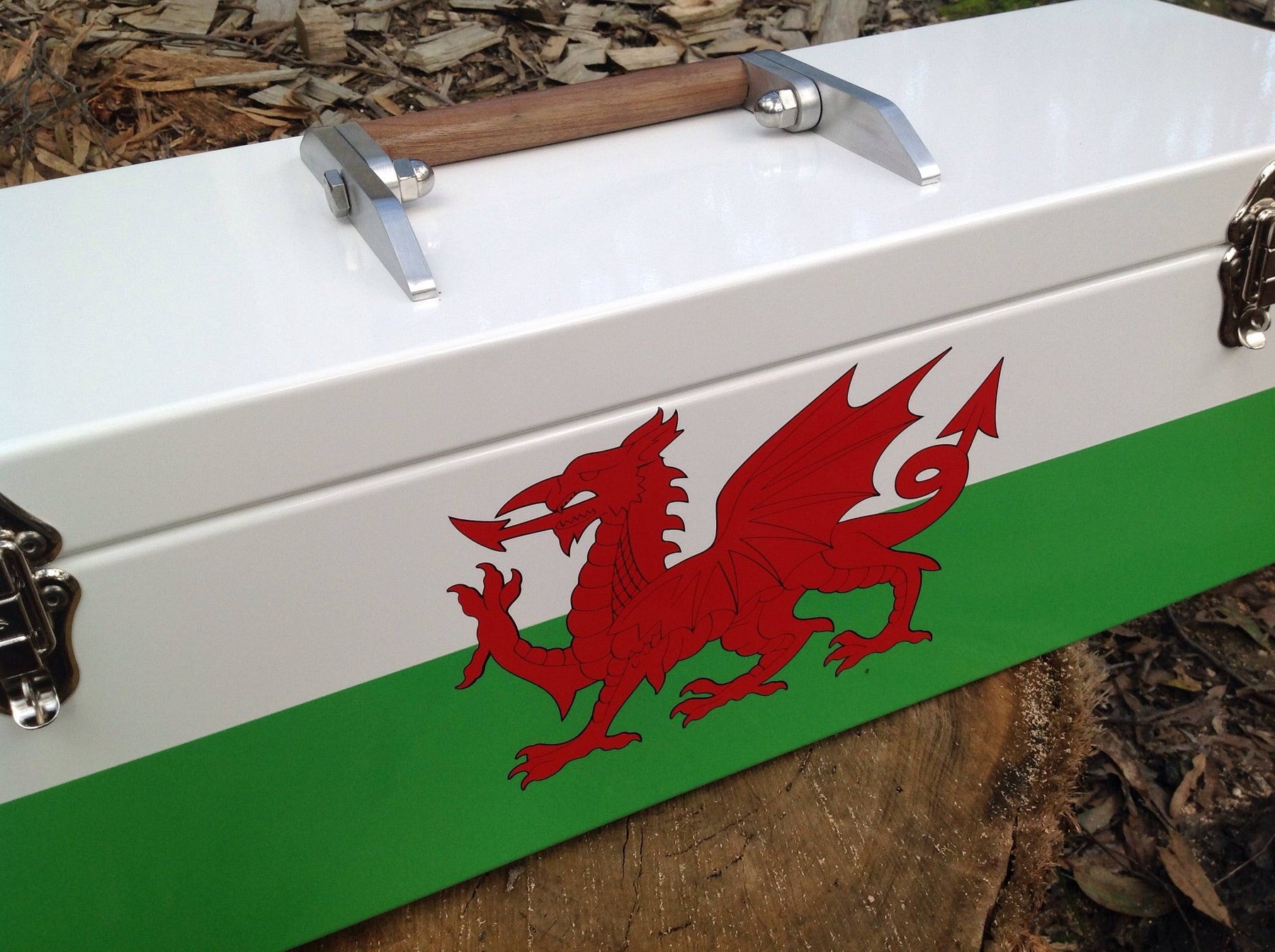 Axert Box Axe Box - Custom Vinyl Decal – Engineered for Axemen